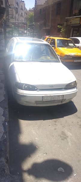 هيونداي اكسنت 1999 - صورة 2