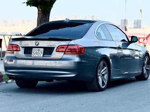 BMW 325 2013 - صورة 4