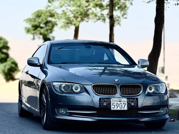 BMW 325 2013 - صورة 5