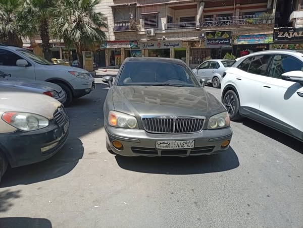 هيونداي سوناتا 2002 - صورة 5