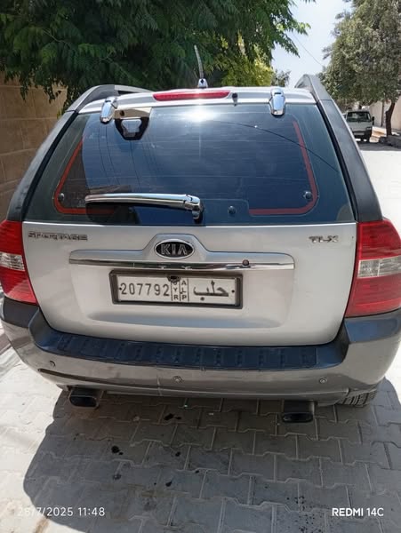 كيا سبورتاج 2007 - صورة 5