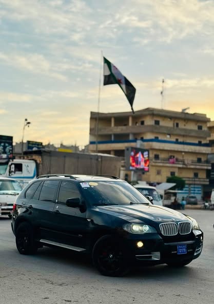 بي أم X5 2008 - صورة 3