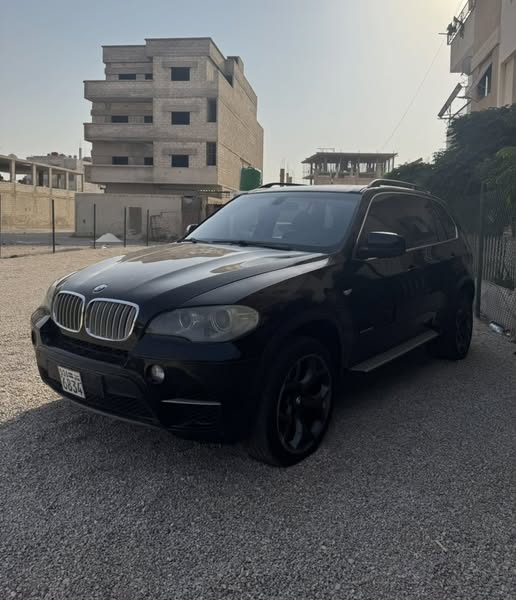 بي ام دبليو X5 2013 - صورة 3