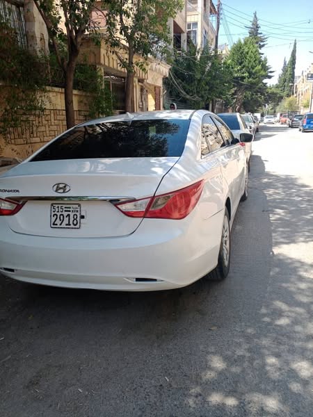 هيونداي سوناتا 2012 - صورة 2