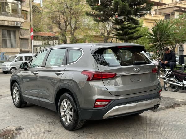هونداي سنتافيه 2020 - صورة 3