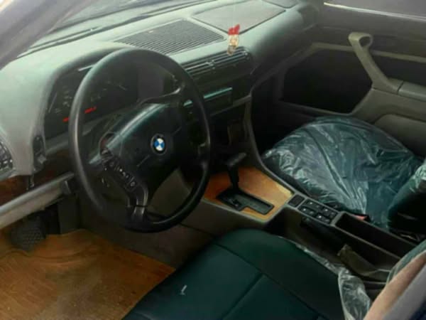 بي ام 730 1992 - صورة 4