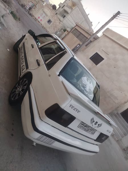 فولفو 460 1993 - صورة 1