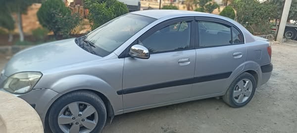 كيا ريو 2008 - صورة 3