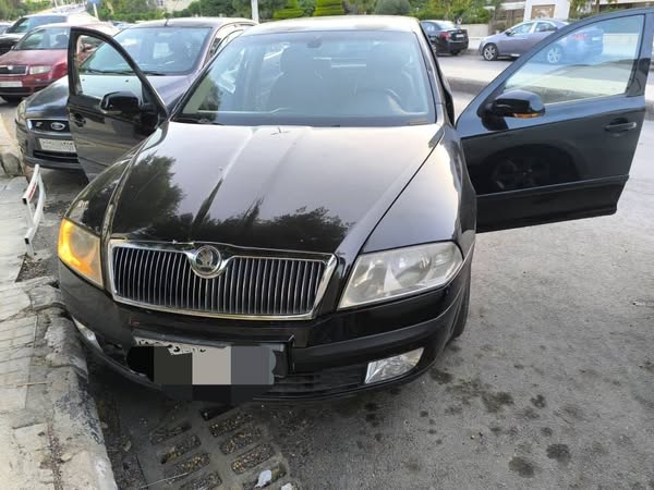 سكودا أوكتافيا 2008 - صورة 1