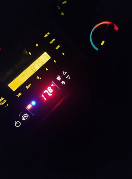 كيا بونجو 2700 2005 - صورة 4