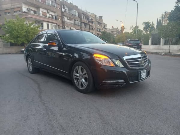 مرسيدس-بنز E 350 2012 - صورة 1