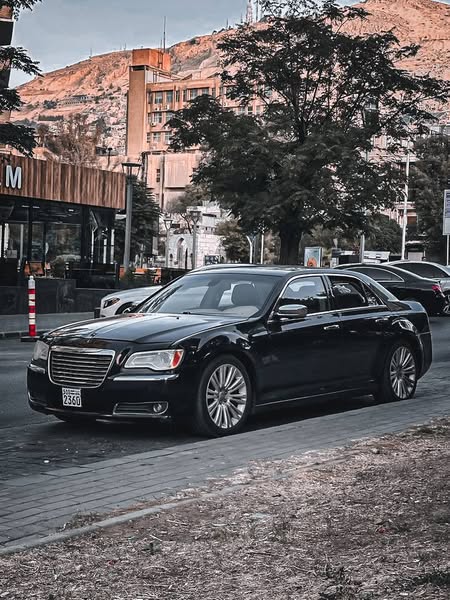 كرايسلر C300 2012 - صورة 1