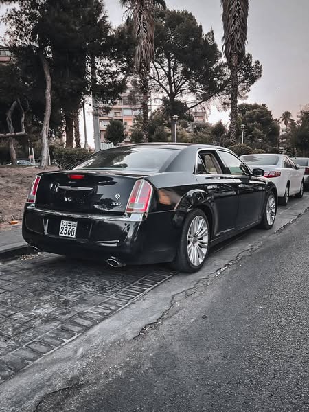 كرايسلر C300 2012 - صورة 4