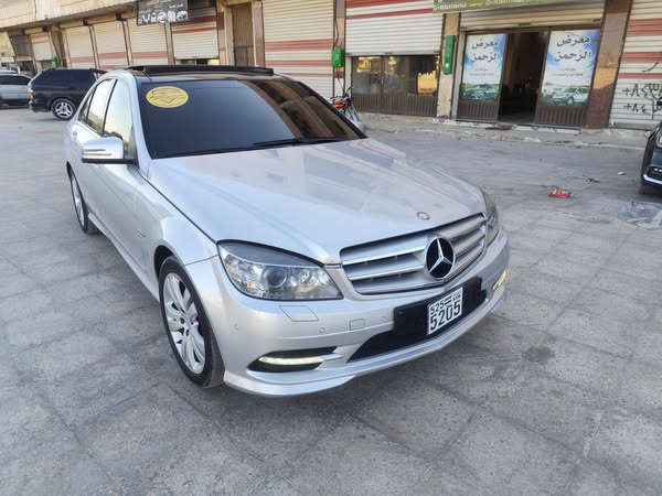 مرسيدس-بنز C 200 2011 - صورة 1