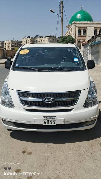 Hyundai H-1 2016 - صورة 1