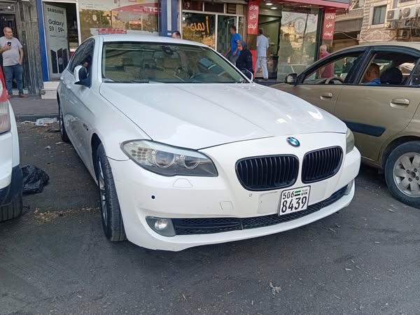 BMW 520 2013 - صورة 1