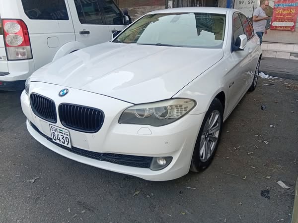 BMW 520 2013 - صورة 5