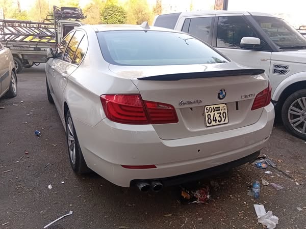 BMW 520 2013 - صورة 2