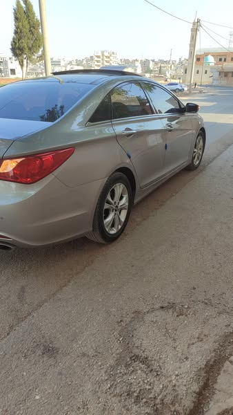 هيونداي سوناتا 2011 - صورة 3