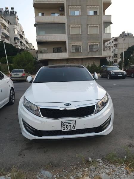 كيا k5 2011 - صورة 2