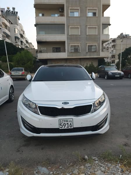كيا k5 2011 - صورة 4