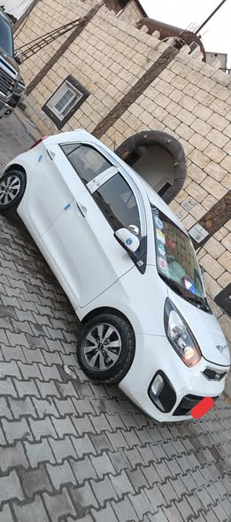 كيا مورنغ 2013 - صورة 1