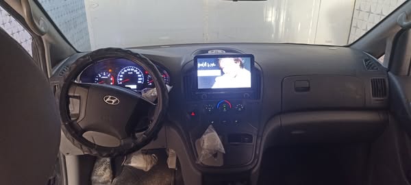 هيونداي H1 2010 - صورة 4