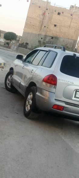 هيونداي سنتافيه 2005 - صورة 1