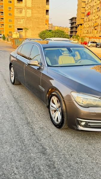 بي ام دبليو 730 li 2013 - صورة 2