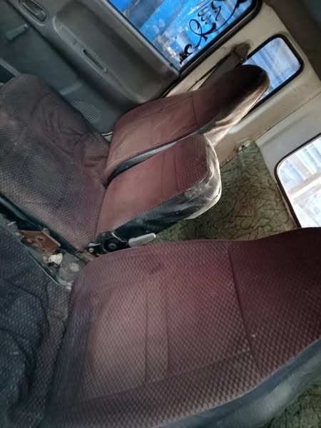 كيا 2700 1999 - صورة 4