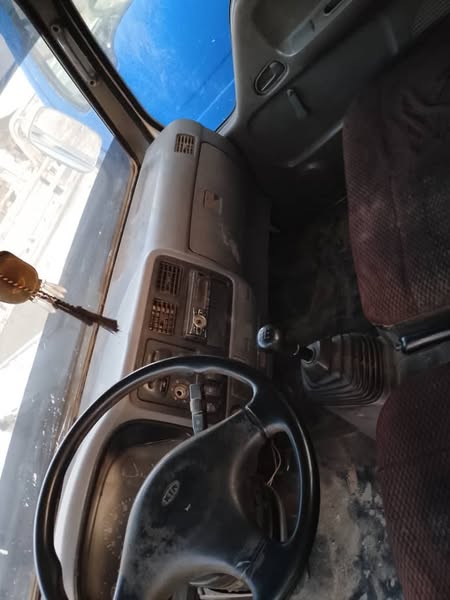 كيا 2700 1999 - صورة 5