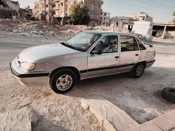 دايو ريسر 1993 - صورة 3