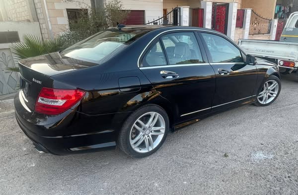 مرسيدس بنز سي 300 2014 - صورة 5