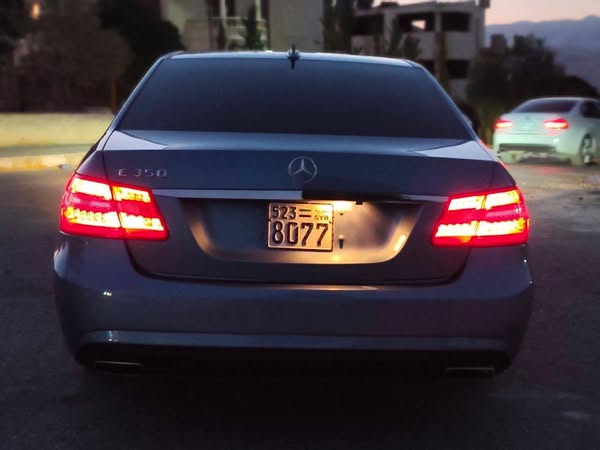 مرسيدس E350 2010 - صورة 3