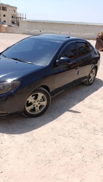 هيونداي أفانتي 2009 - صورة 3