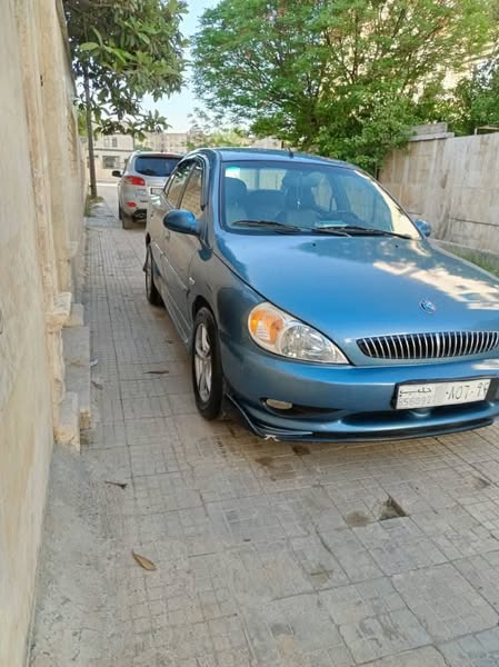 كيا ريو 2002 - صورة 5