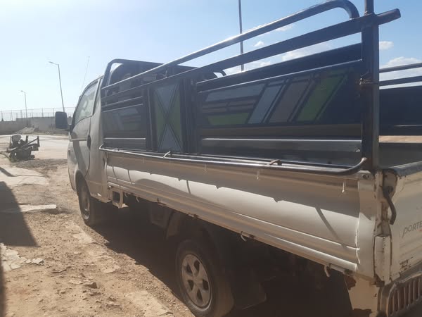 هيونداي H100 2006 - صورة 3