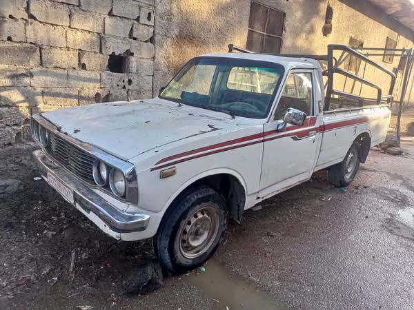تويتا بيك اب 1977 - صورة 2