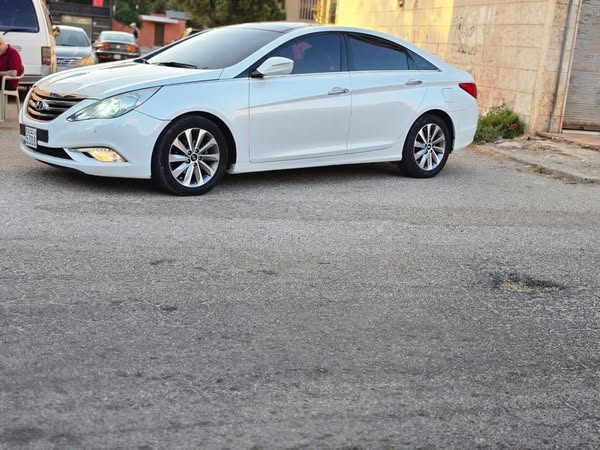 هيونداي سوناتا 2013 - صورة 1