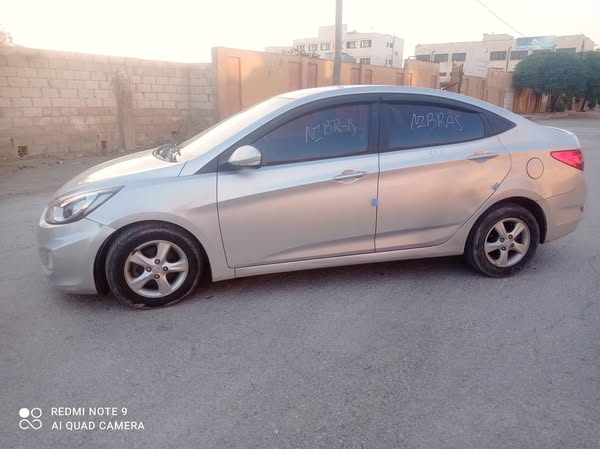 هيونداي اكسنت 2011 - صورة 3