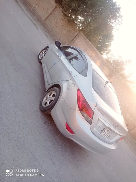 هيونداي اكسنت 2011 - صورة 4