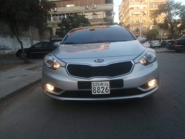 كيا سيراتو K3 2013 - صورة 1
