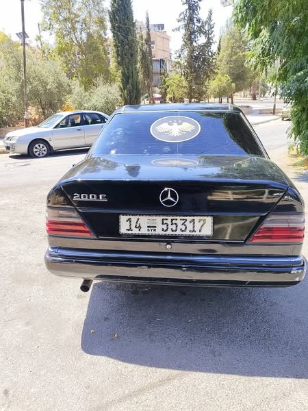 مرسيدس-بنز 200 E 1992 - صورة 3