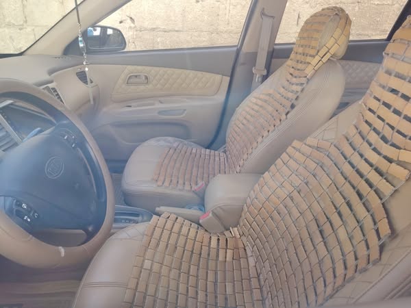 كيا ريو 2009 - صورة 4