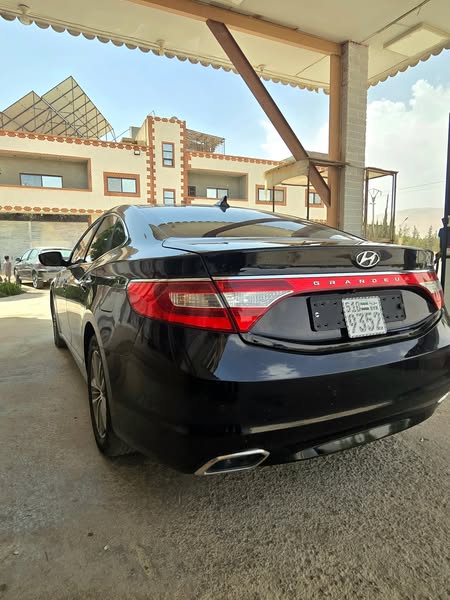 هيونداي آزيرا غرانديور 2015 - صورة 2