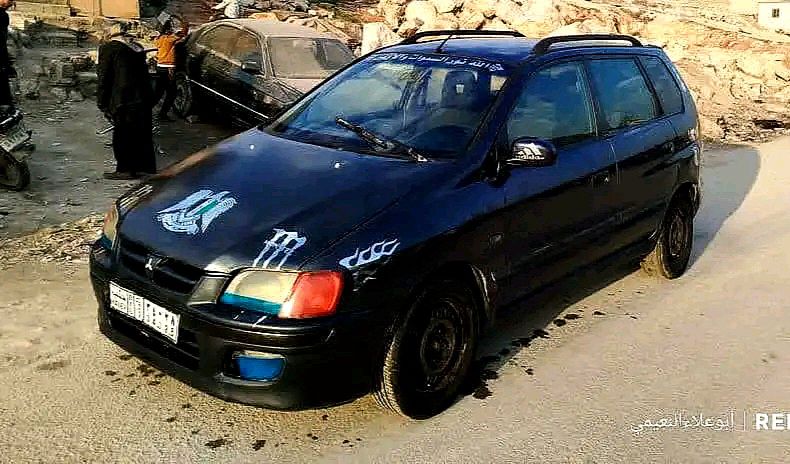ميتسوبيشي سبيس ستار 2002