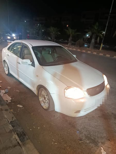 Chevrolet Optra 2007 - صورة 3