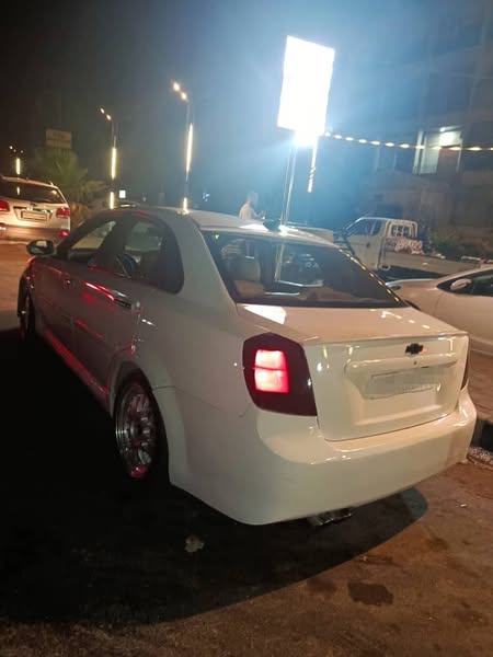 Chevrolet Optra 2007 - صورة 1