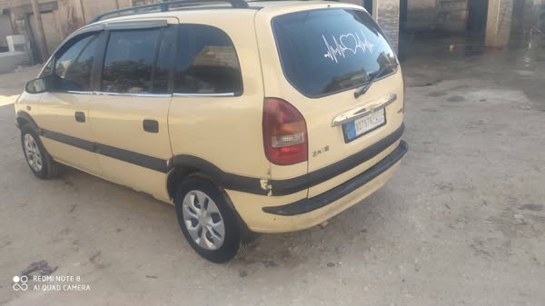 اوبل زافيره 2001 - صورة 4