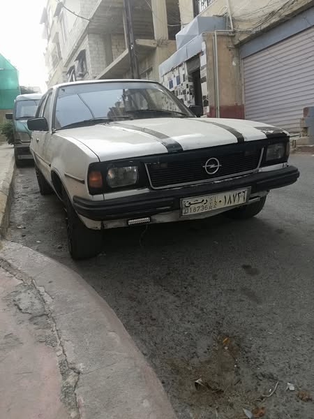 اوبل سكونا 1976 - صورة 5